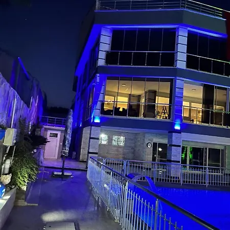 Senli Kusadasi