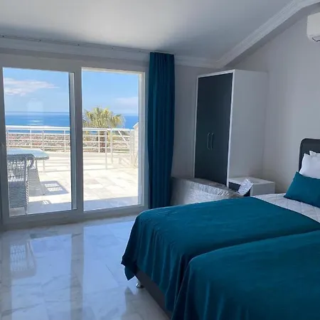 Senli Villa Kuşadası